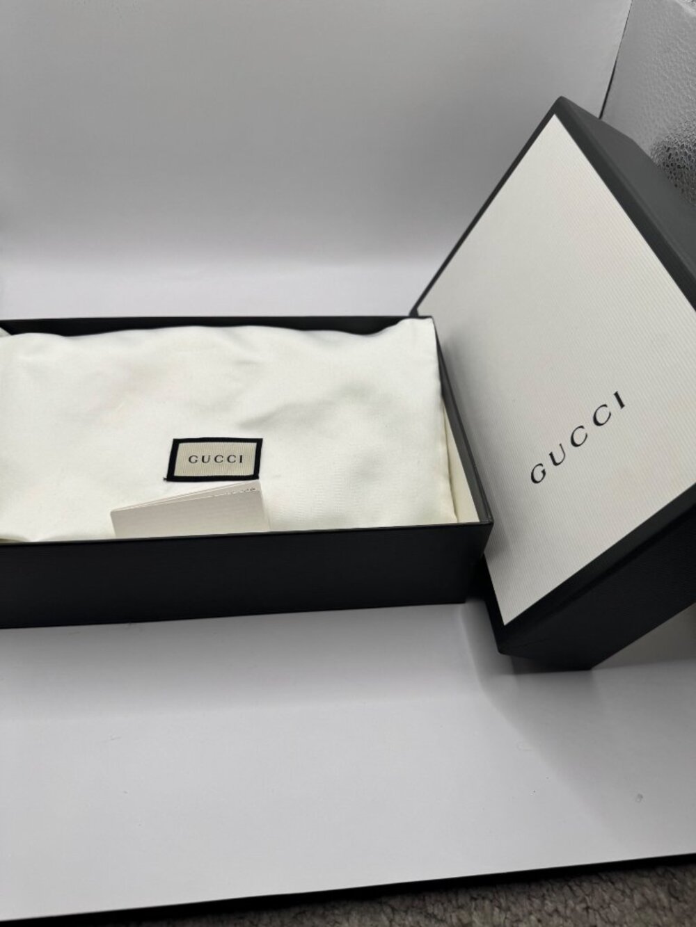 Authentic Gucci Ophelia Wallet Zip Around Web Stripe W Box and Dust Bag - Picture 13 of 15